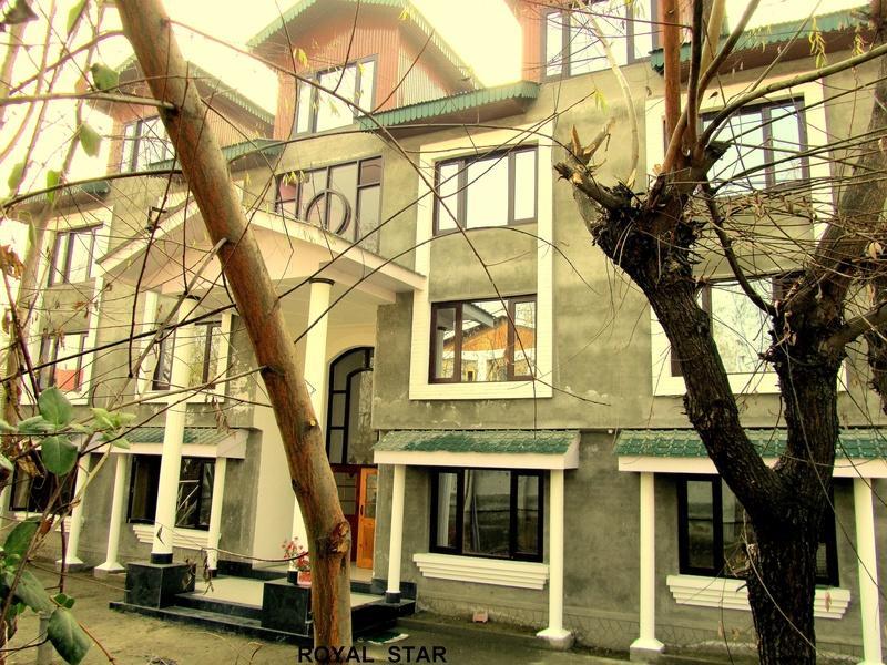 Royal Star Inn Srīnagar Exterior foto
